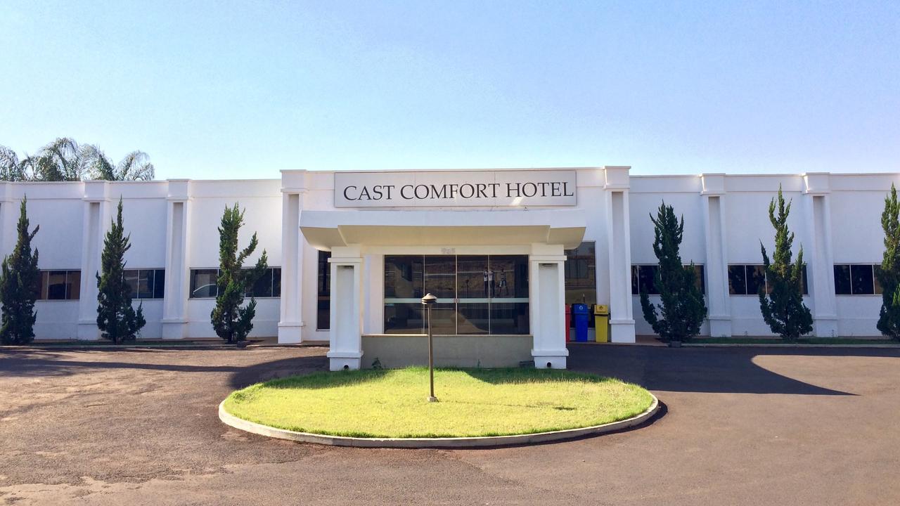Cast Comfort Hotel Paranaíba Exterior foto